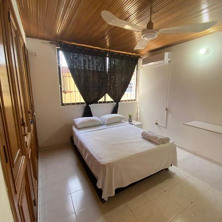 Habitaciones Cerca Al Aeropuerto 2 Cartagena 외부 사진